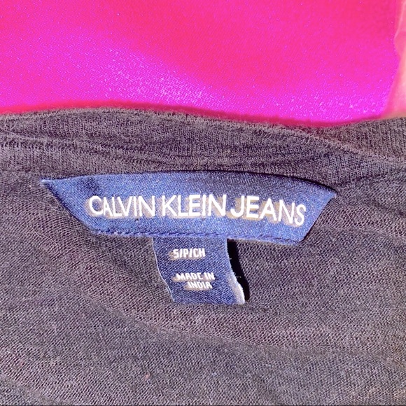 Tie-Front Calvin Klein T-Shirt - Picture 4 of 4
